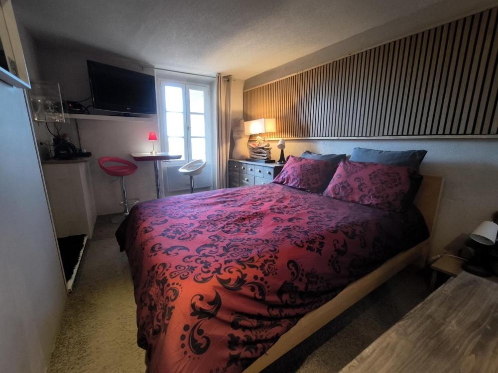 Love-Room Discret 40 M2 Bormes Les Mimosas Village Avec Terrasse מראה חיצוני תמונה